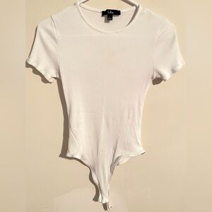 Women’s Lulu’s Kinship White Ribbed Thong Bodysuit Crew Neck Short Sleeve Size L